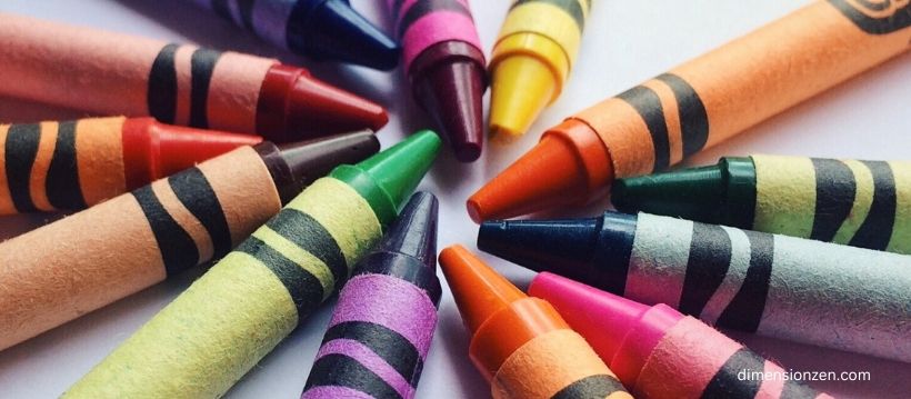 Two Standard Crayons