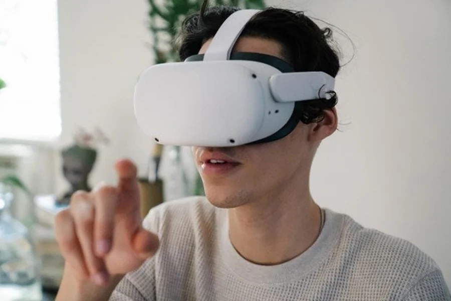 How Digital Magazines Are Paving the Way for Virtual Reality Experiences