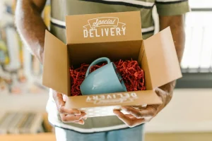 Simple Guide to Sending Packages from the US to Europe