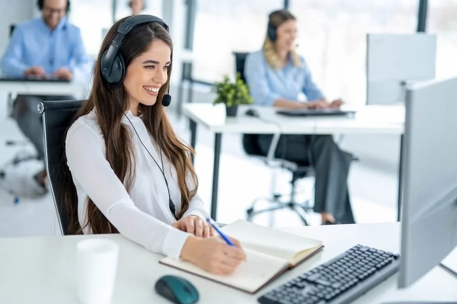 7 Reasons Phone Answering Services Improve Customer Satisfaction and Efficiency