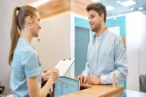 Receptionist