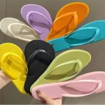 Why Buying Wedding Flip Flops in Bulk Is the Best Guest Gift Idea Gift Idea