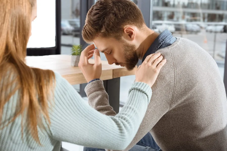 How to Support a Friend Going Through a Hard Time