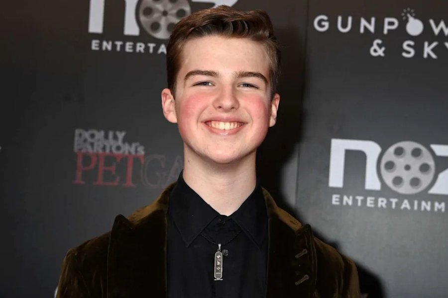 Iain Armitage Height